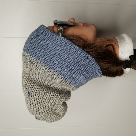 Reversible Knit Beanie Slouchy Hat Blue and Gray Unique - Picture 2 of 16